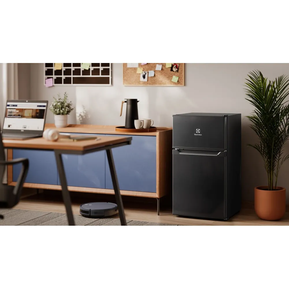 Mini Geladeira 83L Inverter Bivolt Duplex Preta (EMD1B)