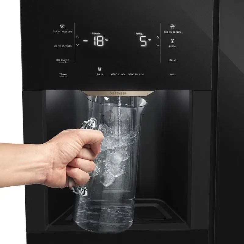 Geladeira Electrolux Frost Free Inverter 538L Efficient 3 Portas Cor Preta (DM86V)