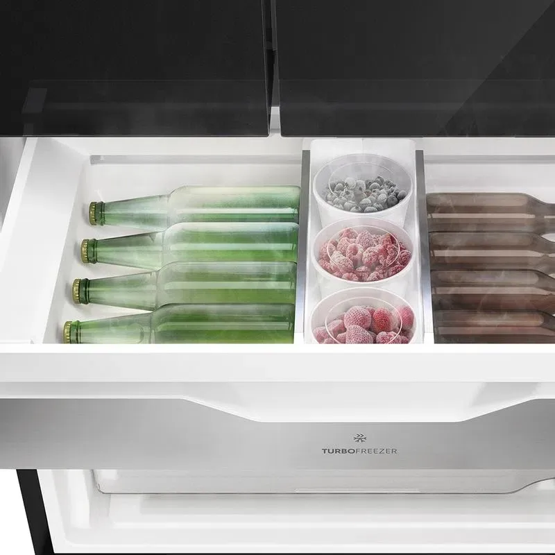 Geladeira Electrolux Frost Free Inverter 538L Efficient 3 Portas Cor Preta (DM86V)
