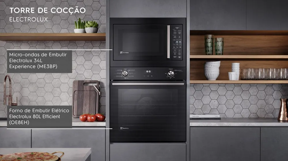 Micro-ondas de Embutir Electrolux 34L Preto Experience com Descongelamento Assistido (ME3BP)