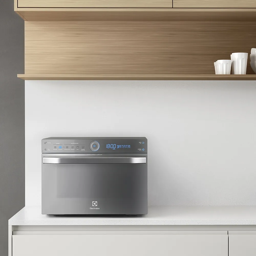 Micro-ondas Electrolux 32L cor Inox Espelhado com Função Aircook e Grill (MGA42)