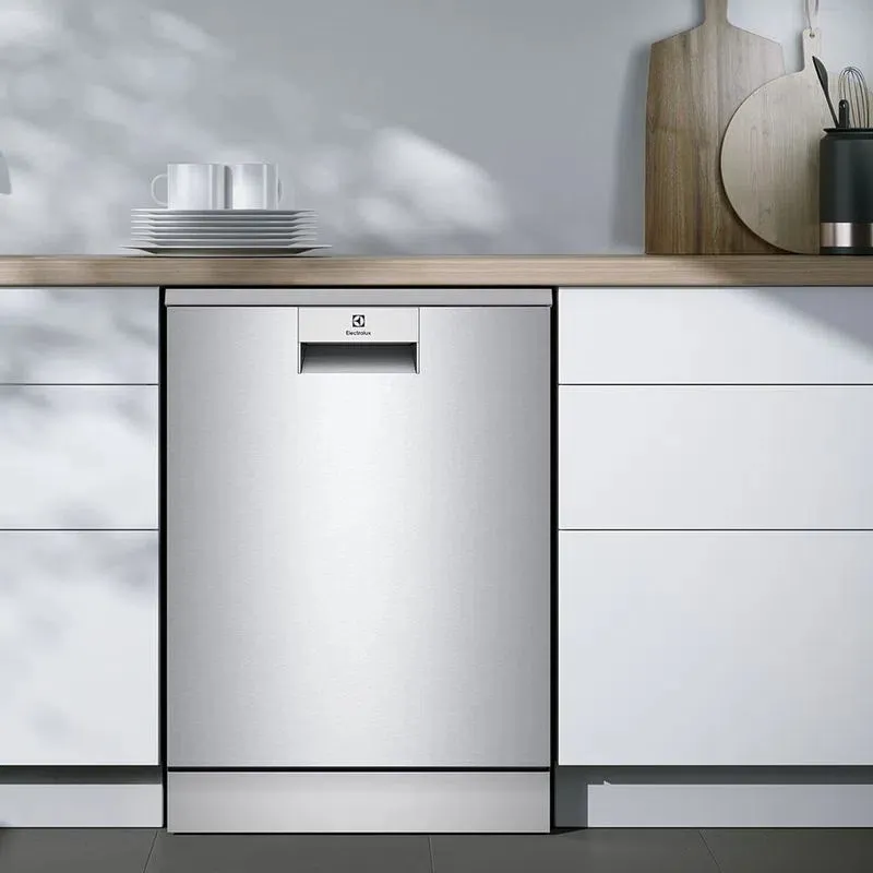 Lava louças Electrolux 13 serviços Inox com Comfort Lift (LP13X)