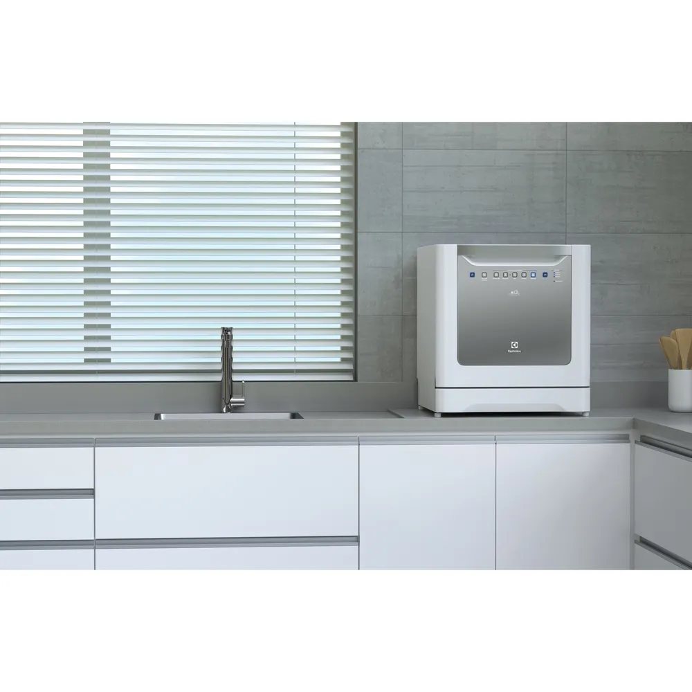 Lava-louças Electrolux 8 Serviços Branca com Programa Eco (LV08B)