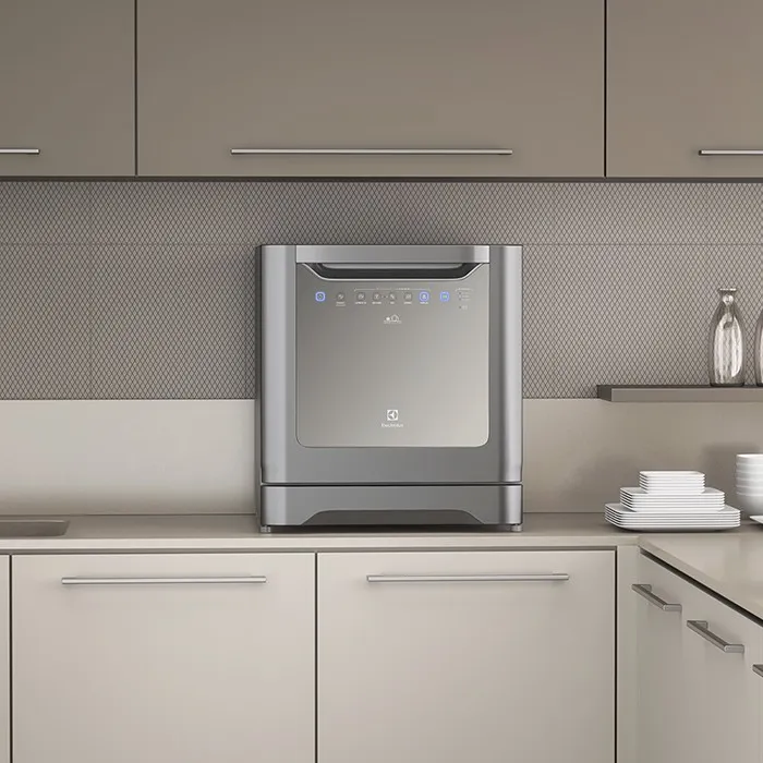 Lava-Louças Electrolux 8 Serviços Inox Compacta com Programa Eco (LE08S)