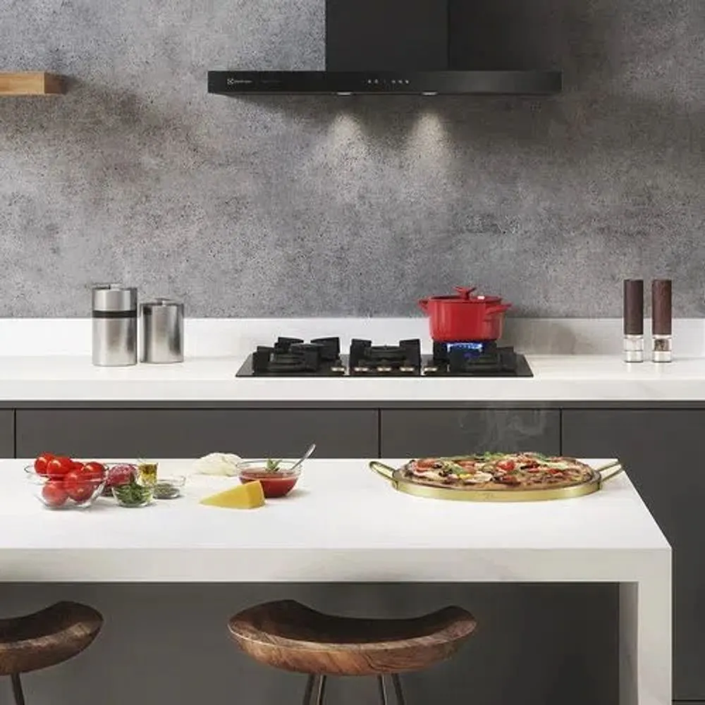 Coifa de Parede Electrolux 90cm Preta Pro Series com Painel Touch e Filtro Baffle (90CTV)