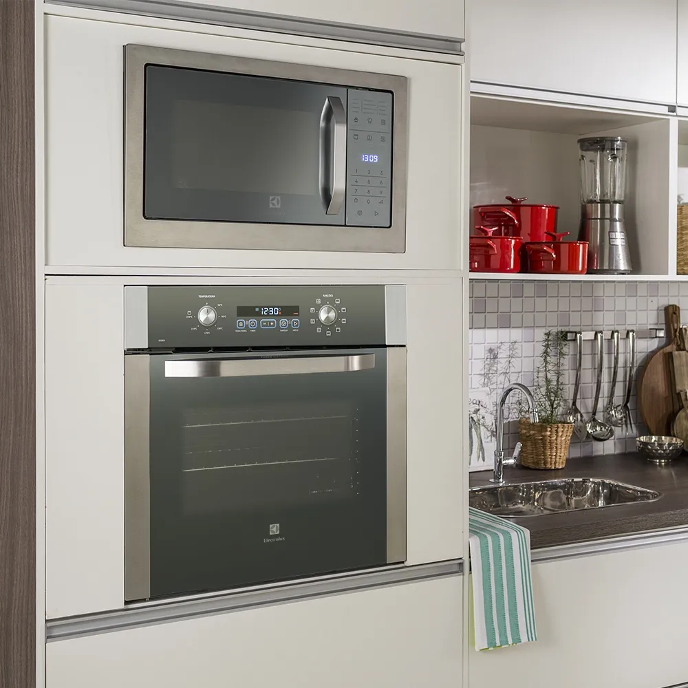 Forno de Embutir Electrolux Elétrico 80L com Grill e Convecção Inox (OE8DX)