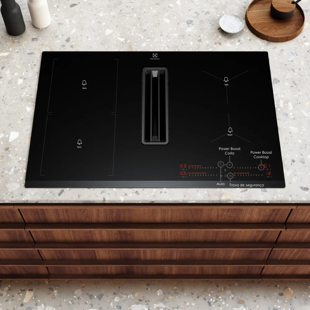 Cooktop de Indução 2 em 1 com Coifa Integrada Electrolux Expert (IE8CH)