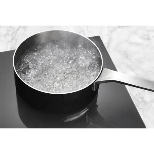 Cooktop 4 Bocas de Indução Electrolux Expert com Sense Fry e Timer (IE6SF)
