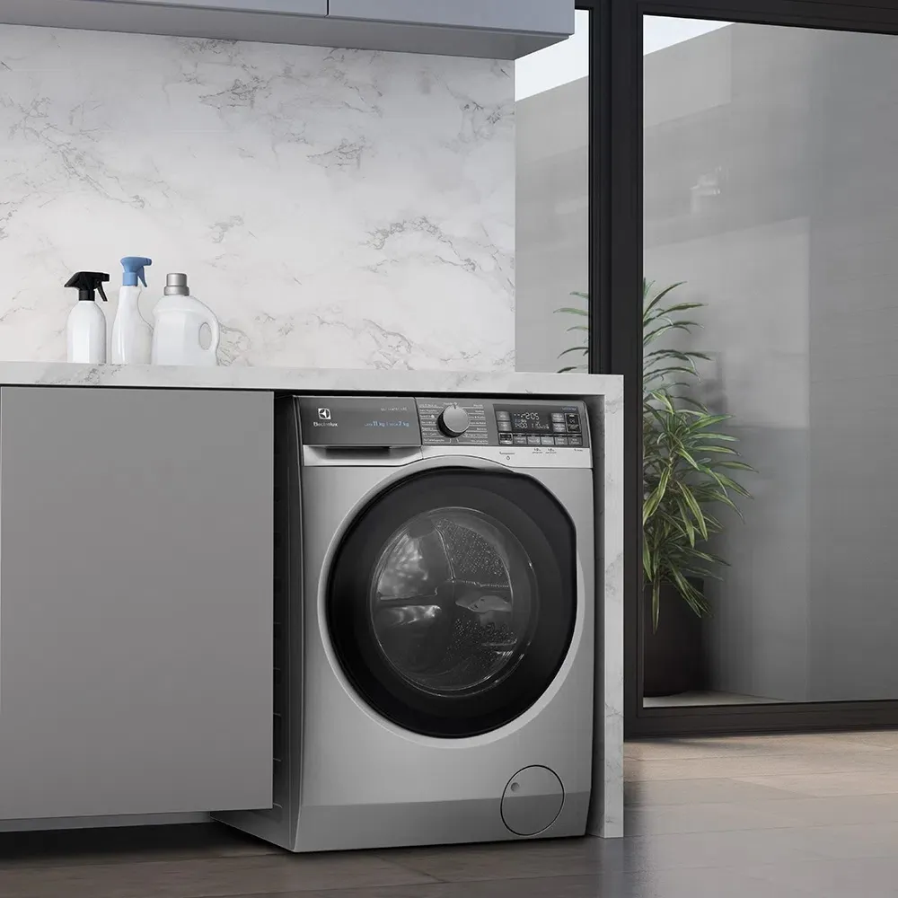 Lava e Seca Electrolux 11Kg Inox Perfect Care Inverter com Água Quente/Vapor (LSW11)