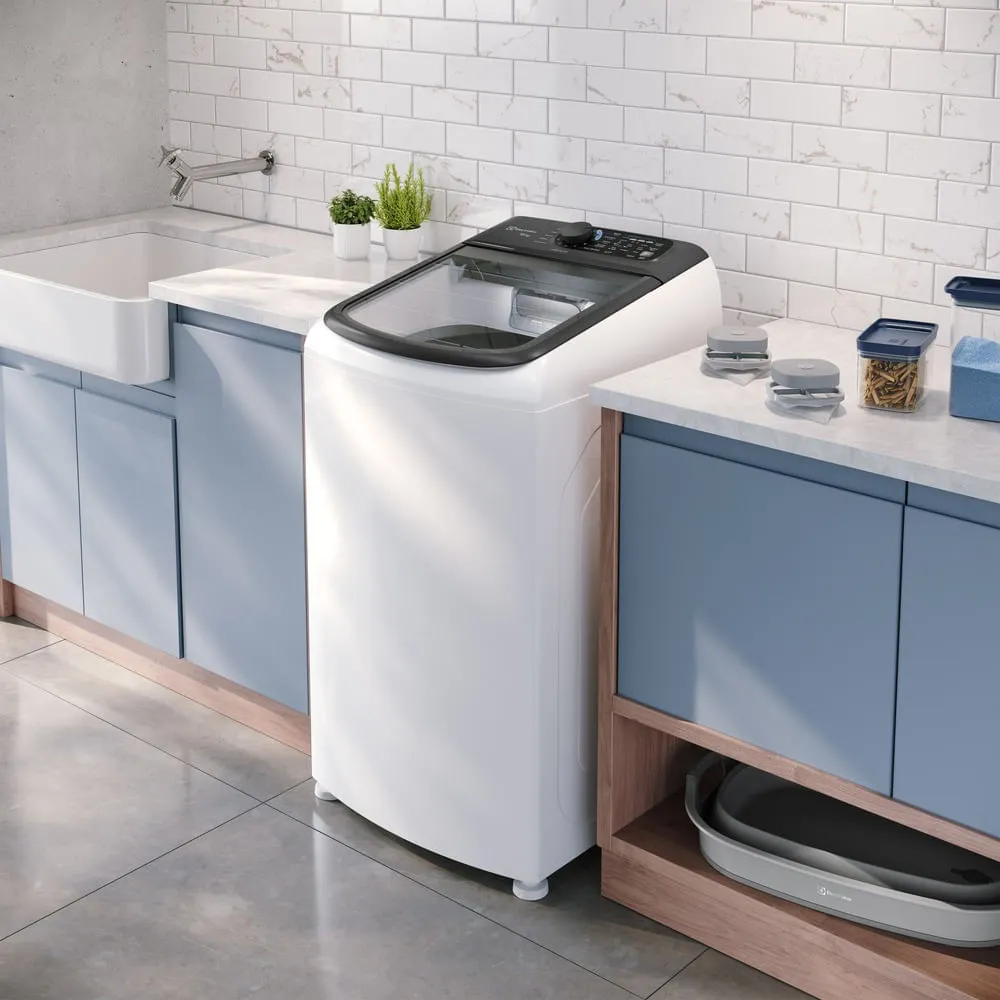 Máquina de Lavar Electrolux Efficient 13kg Branca Compacta, Econômica e Pré-diluição (LET13)