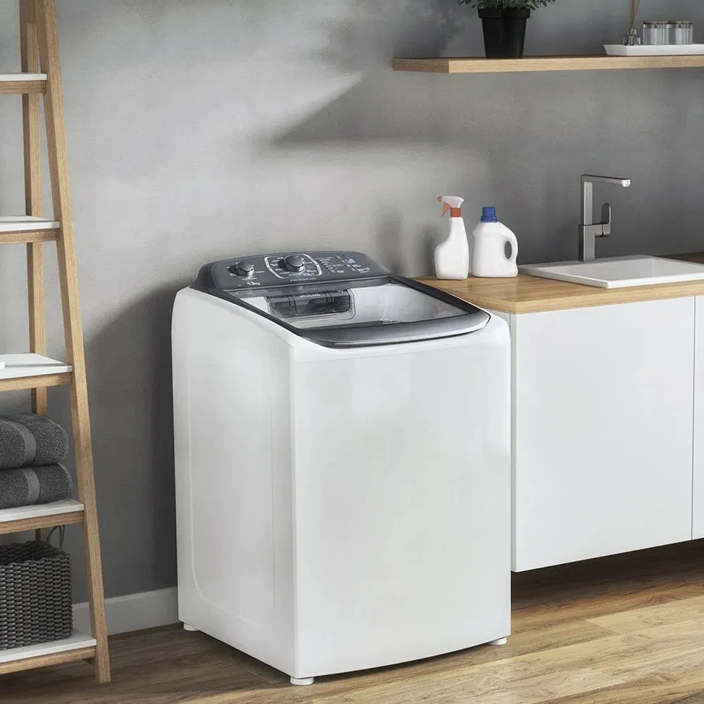 Máquina de Lavar Premium Care 13kg Branca Conectada App Electrolux (LWI13)