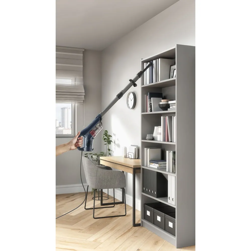 Aspirador de Pó Vertical com Fio Electrolux 1300W 3 em 1 Cyclone Power Filtro HEPA Preto (PTE10)