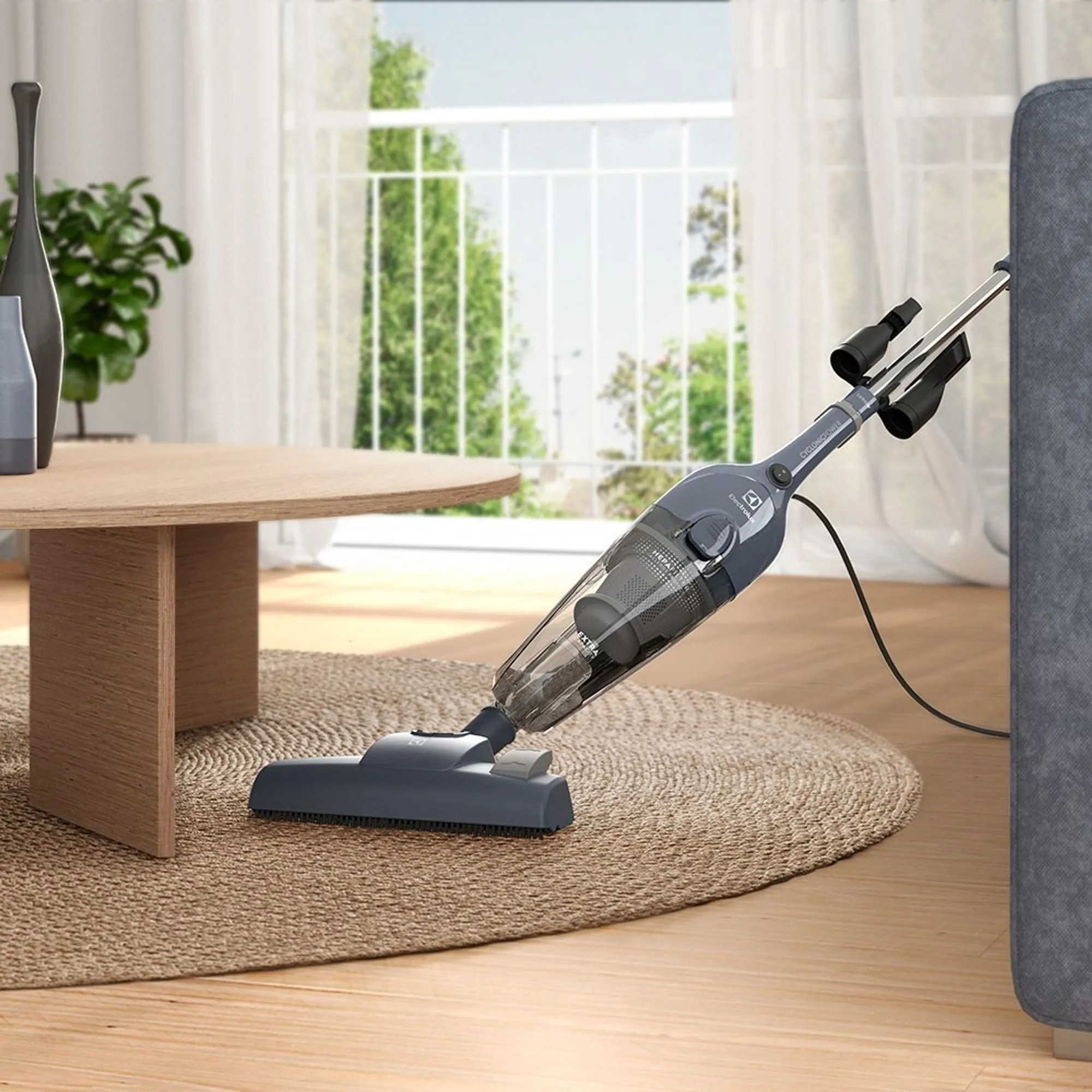 Aspirador de Pó Vertical com Fio Electrolux 1600W 2 em 1 Bocal Multi-Clean Azul (STK17)