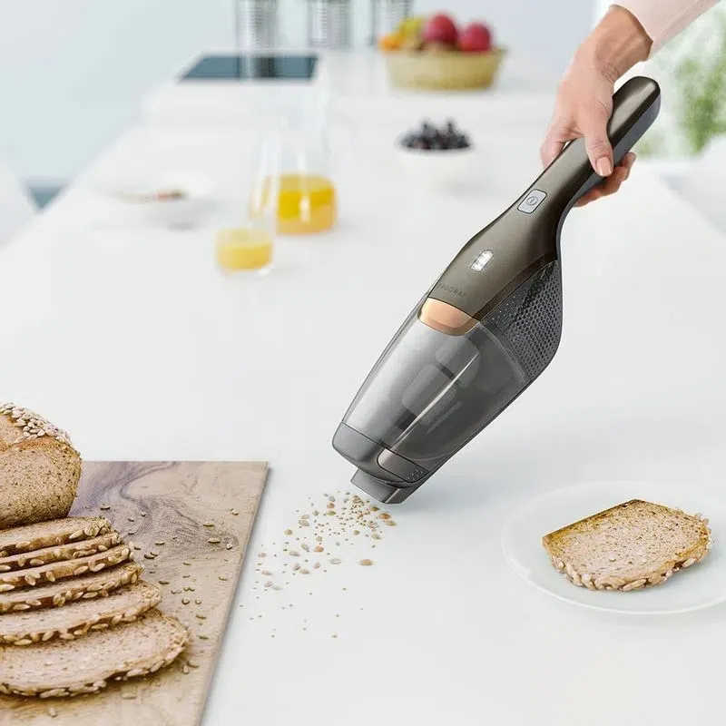 Aspirador de Pó Vertical Sem Fio Electrolux Ergorapido 2 em 1 Pisos Frios até 45 min Bronze (ERG27)