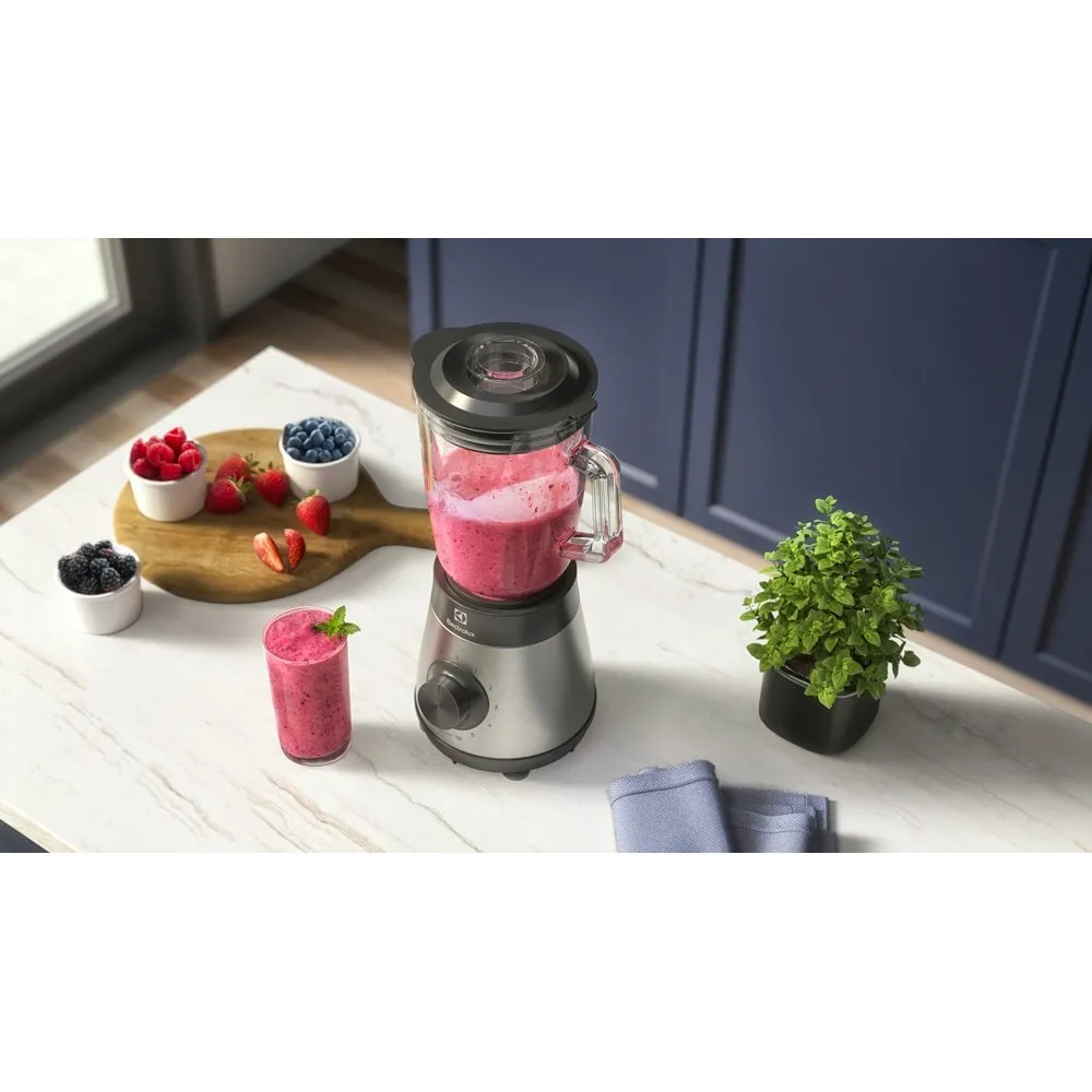 Liquidificador Electrolux 700w 1,5L Experience com Copo de Vidro e Tecnologia TruFlow™ Cor Inox Preto (EBS30)