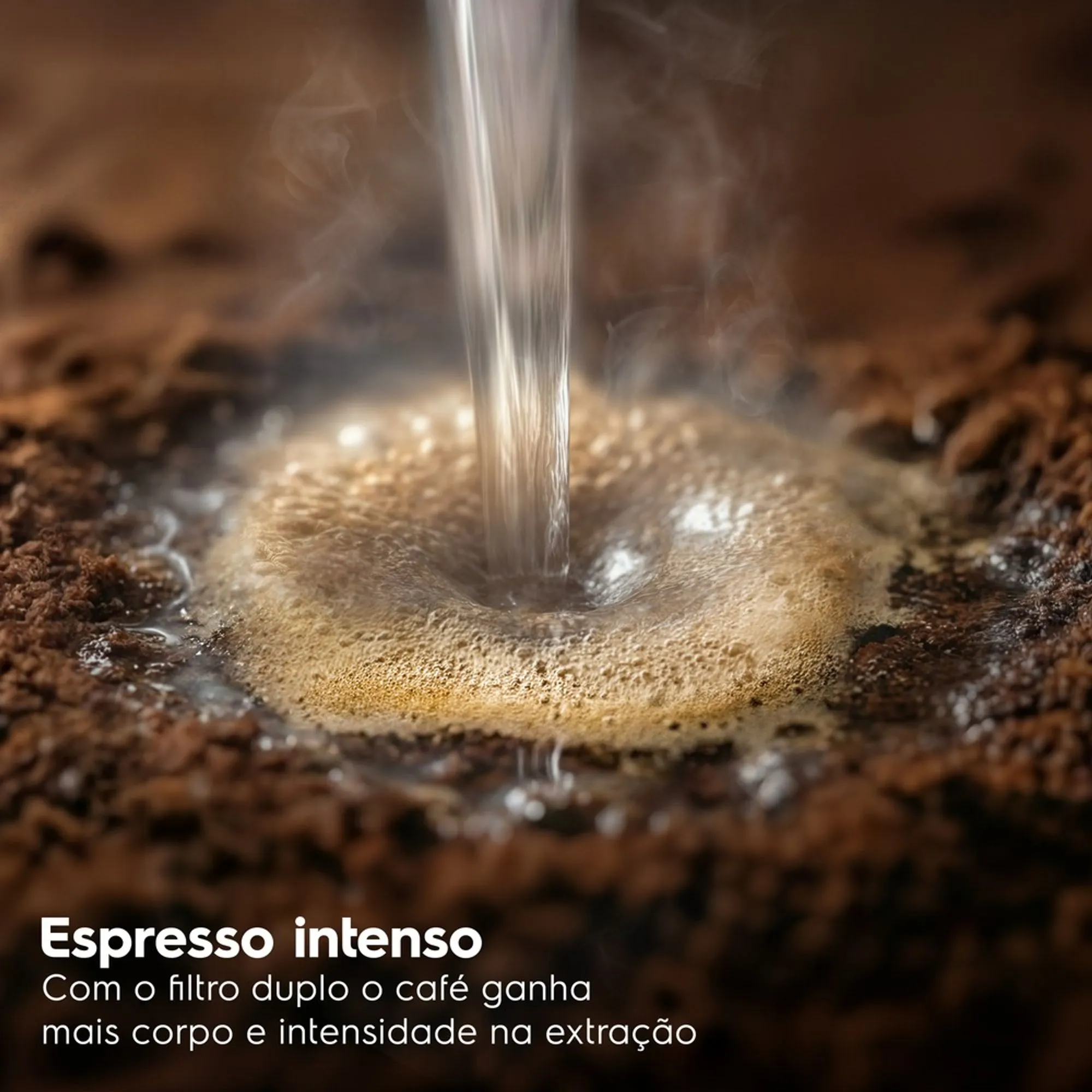 Cafeteira Espresso Electrolux Cápsula, Pó e Sache Experience Vaporizador de Leite Preta (ECM70)