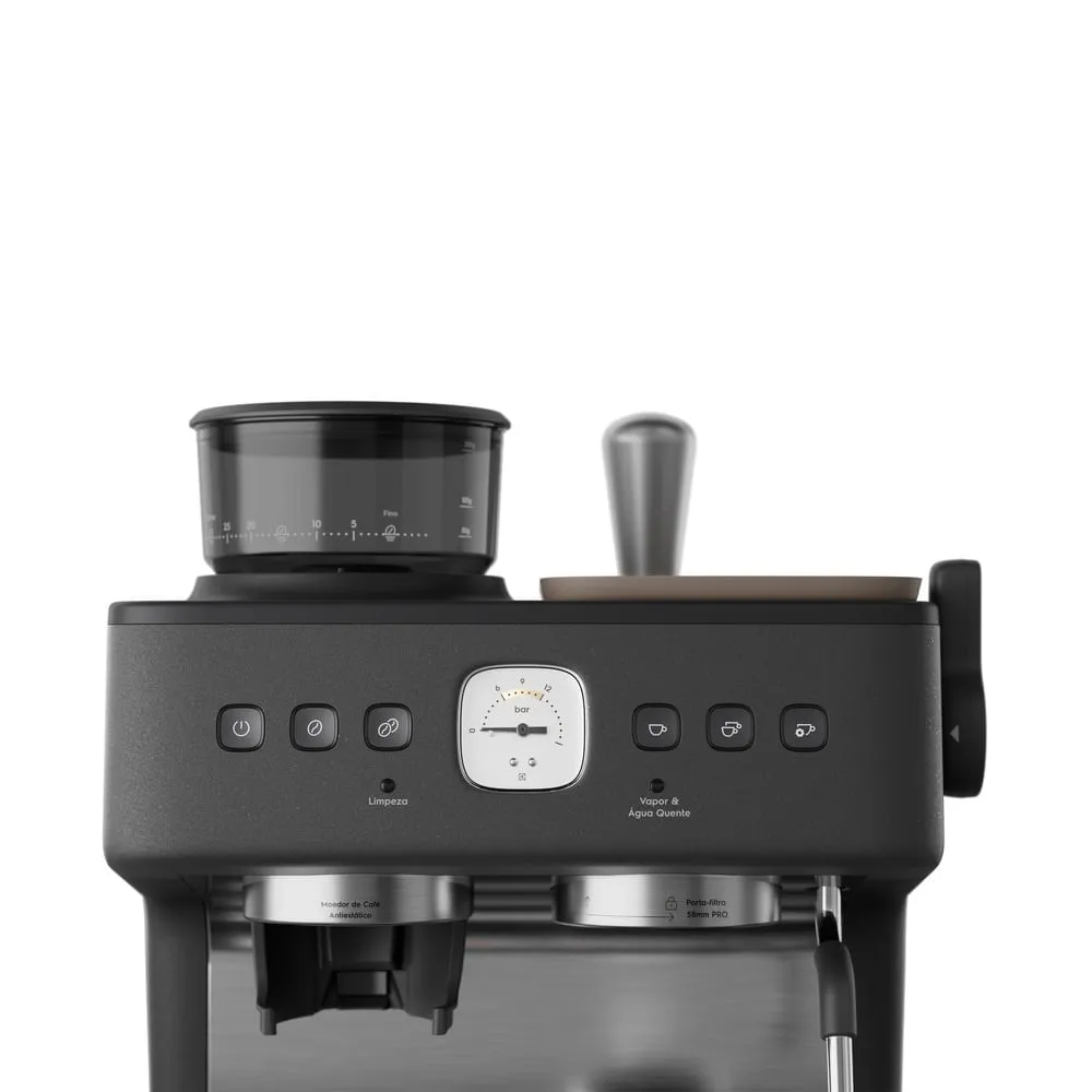 Cafeteira Espresso Electrolux Expert Moedor Integrado e Espumador de Leite Preta (ECM90)