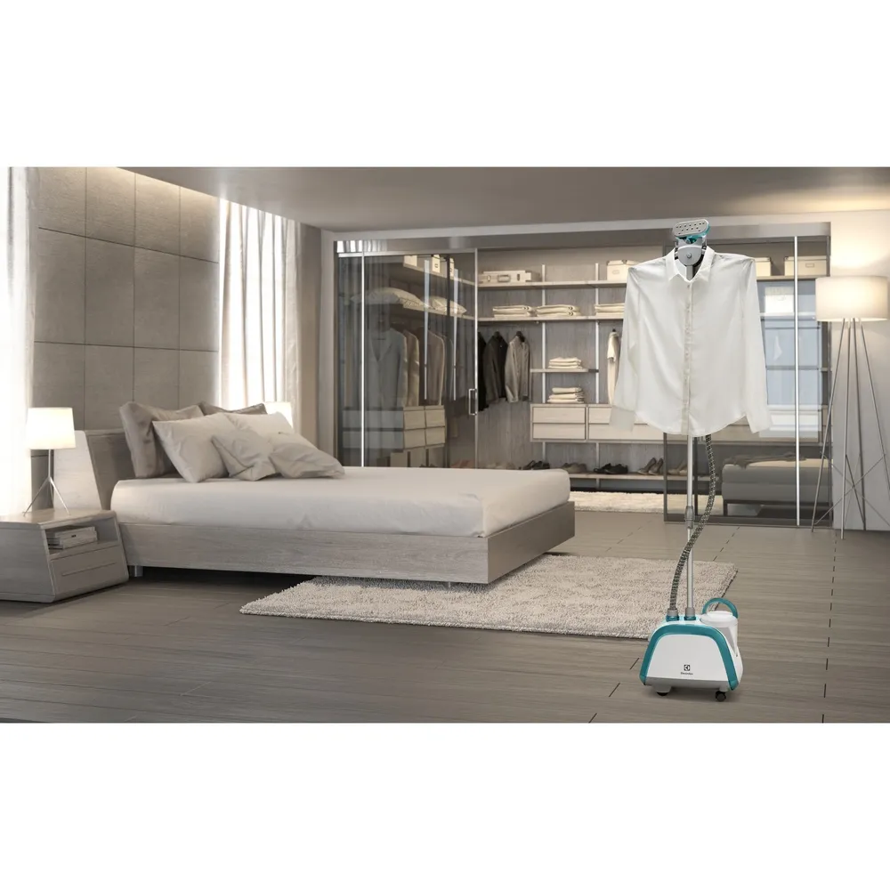Vaporizador Passadeira de Roupas Electrolux com Vapor Vertical (GST10)