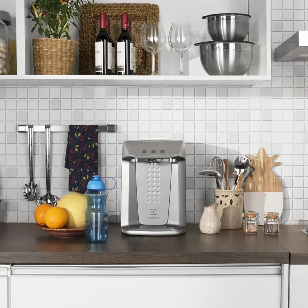 Purificador Electrolux Eletrônico c/ Painel Digital e Filtro Luz UV Bivolt Cinza (PA31G)