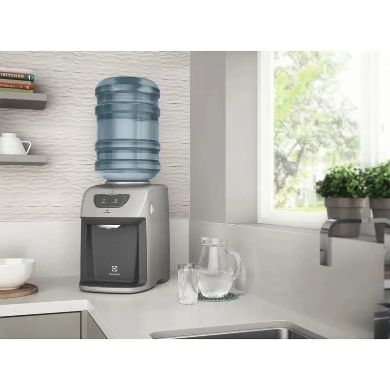 Bebedouro de Água Electrolux Prata com Compressor (BC21X)