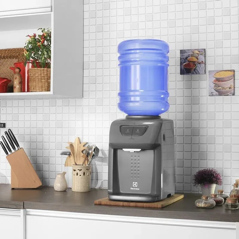 Bebedouro de Água Electrolux Prata com Compressor (BC21X)