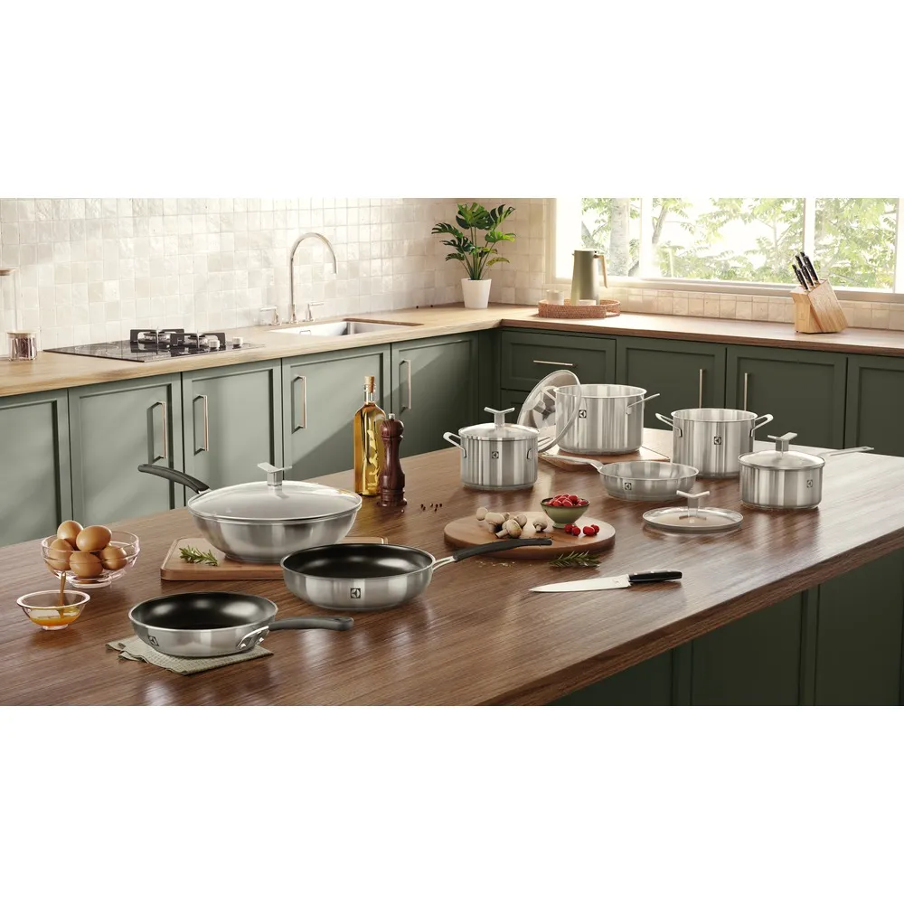 Panela Wok Antiaderente Electrolux Design 28 cm