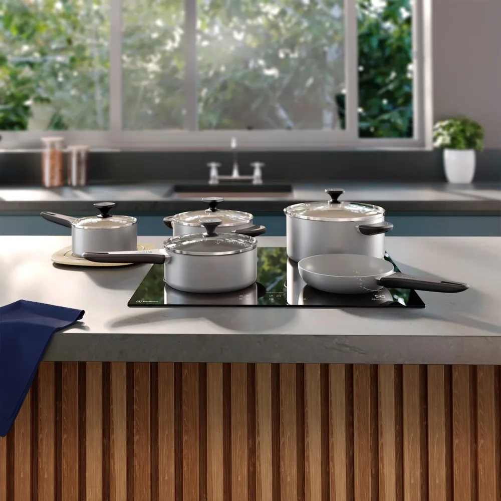 Jogo de Panelas Revestimento Cerâmico Electrolux Cinza Efficient com 5 peças