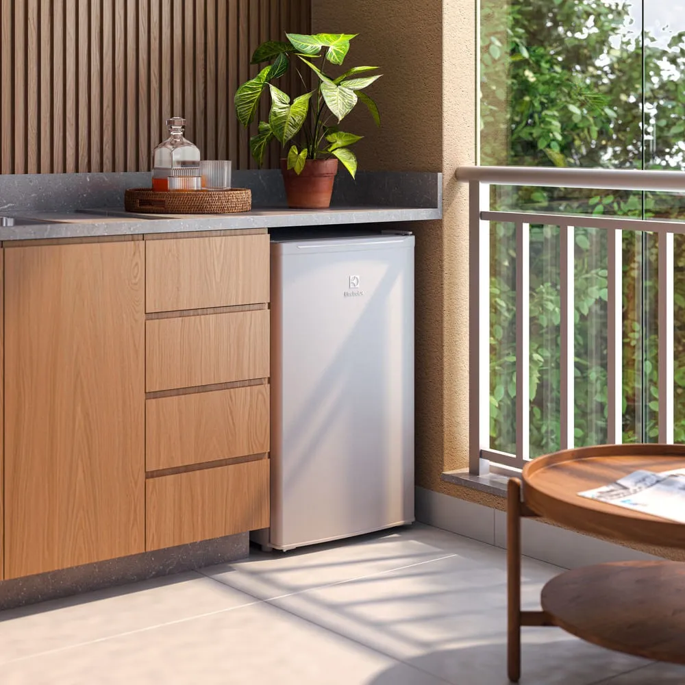 Frigobar Electrolux 121L Efficient com Controle de Temperatura Cor Branca (EM120)