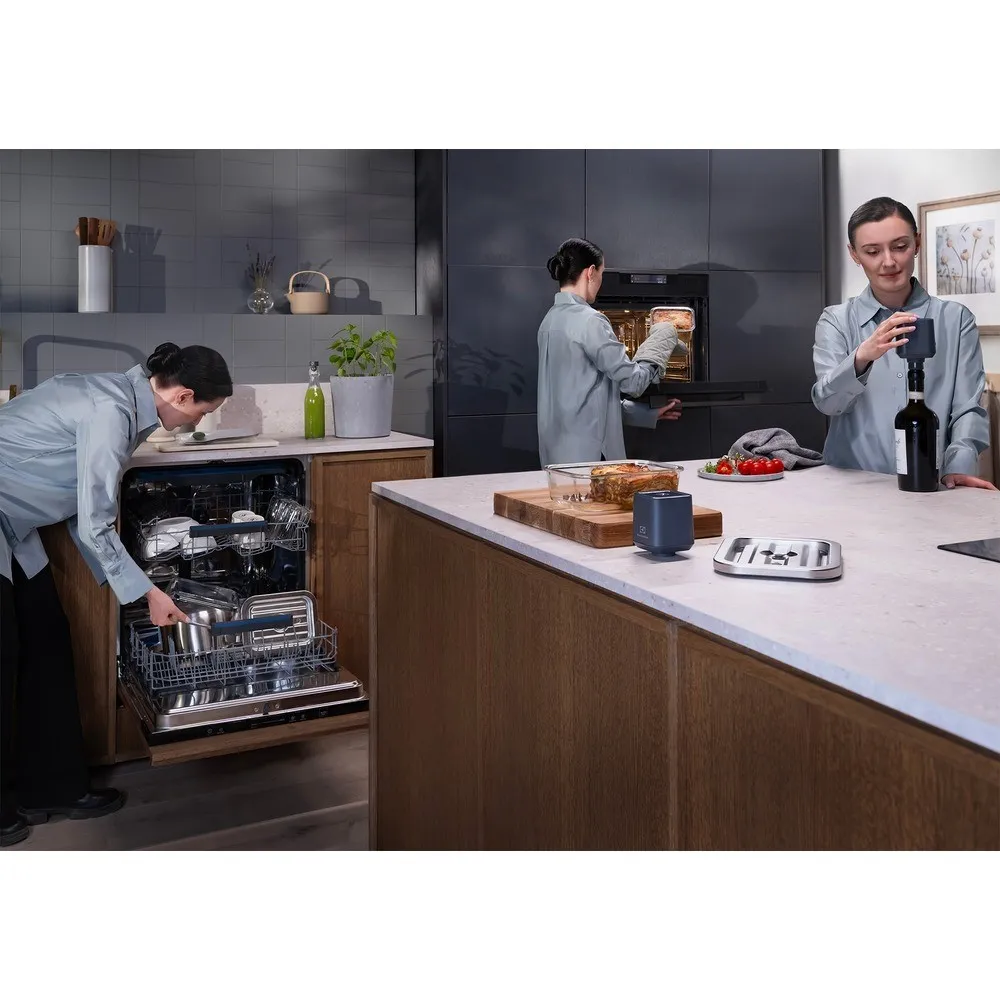Conjunto de seladora, potes de vidro, sacos e rolhas para fechamento a vácuo Electrolux