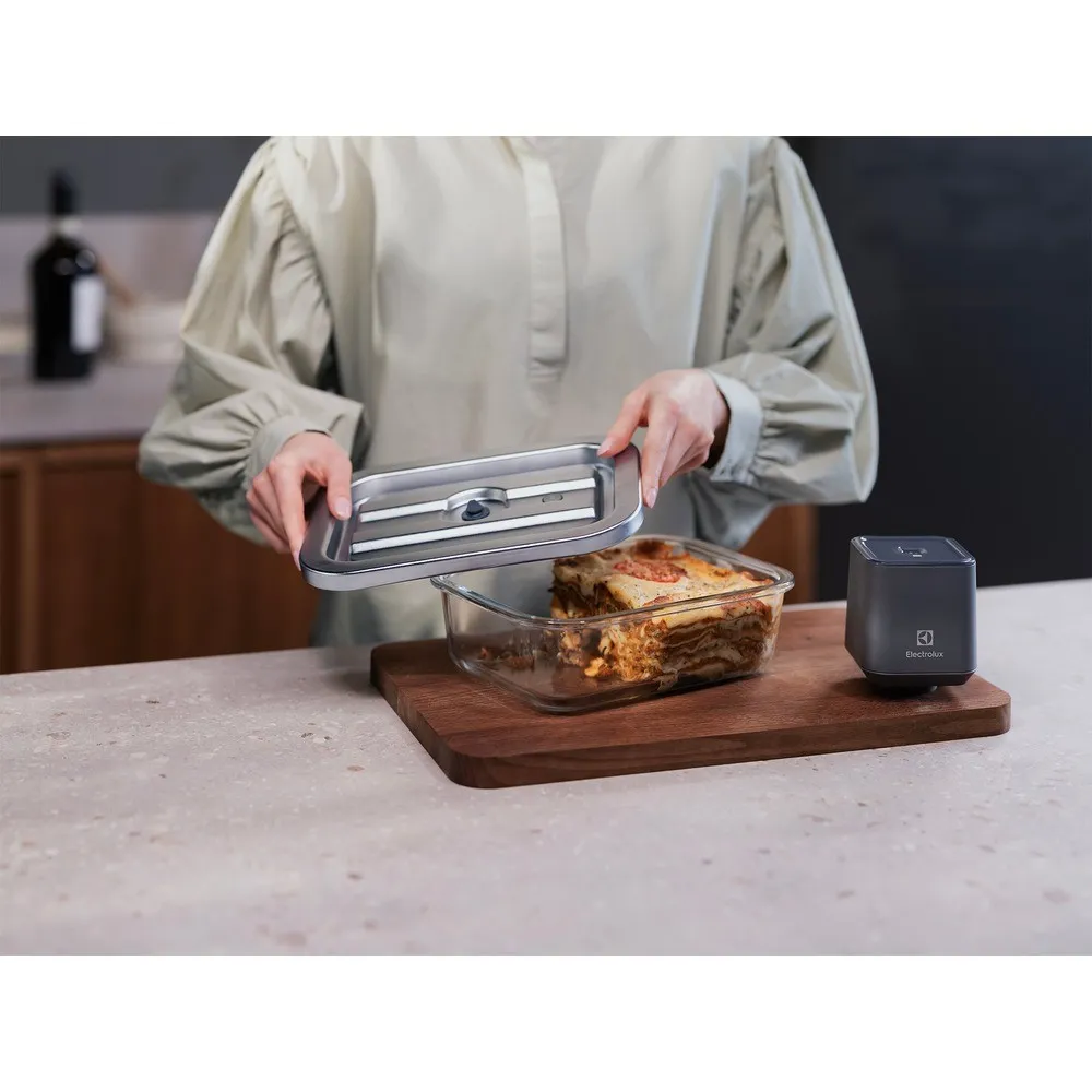 Conjunto de seladora, potes de vidro, sacos e rolhas para fechamento a vácuo Electrolux