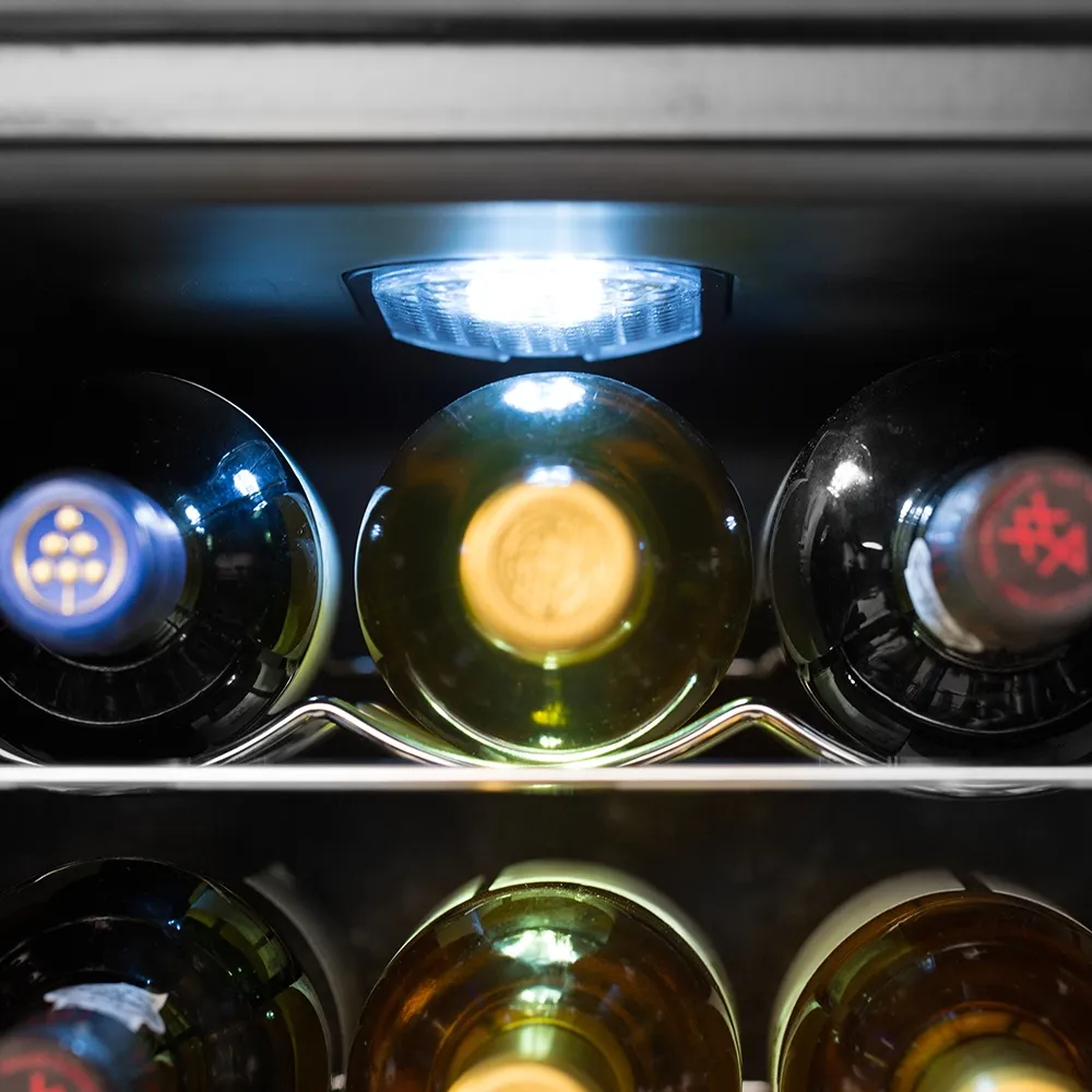 Adega de Vinho Climatizada Electrolux 34 Garrafas Uma Porta Com Acabamento Em Inox (ACS34)
